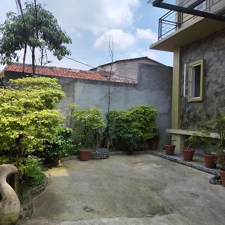 Rumah Pondok Pinang Giacarta Esterno foto