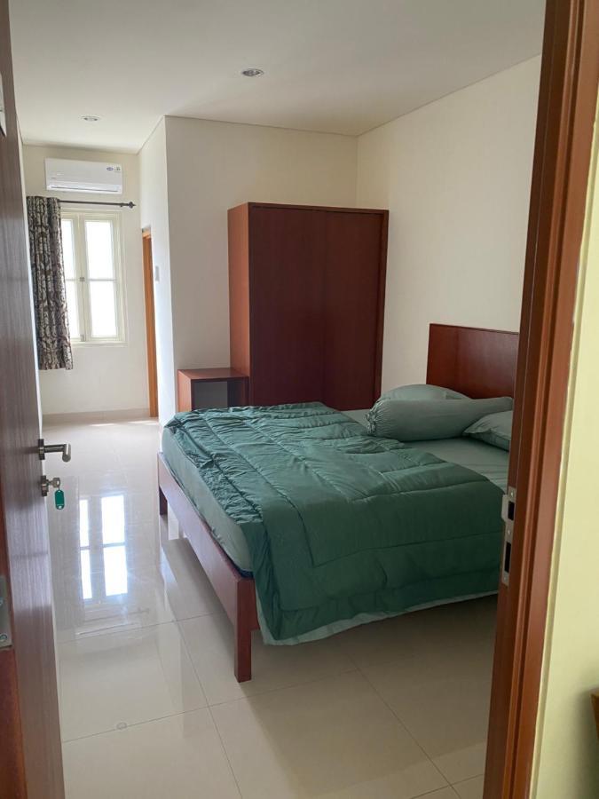 Rumah Pondok Pinang Giacarta Esterno foto