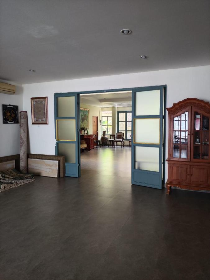 Rumah Pondok Pinang Giacarta Esterno foto