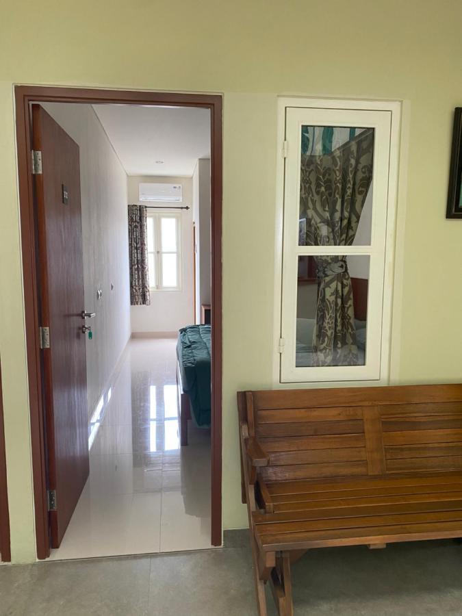 Rumah Pondok Pinang Giacarta Esterno foto